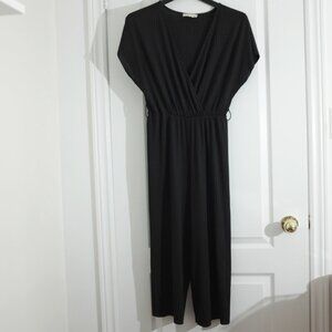 Poison Ivy black vneck ribbed romper jumpsuit size M Made in Canada